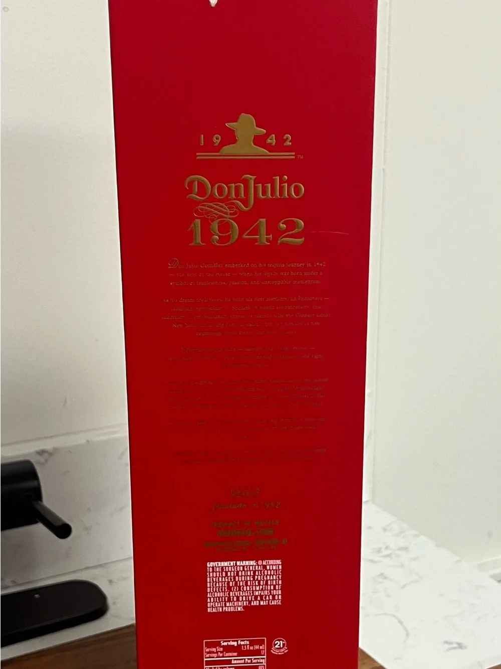Limited edition Don Julio 1942 “LUNAR Year of the Horse" empty display set. - Picture 11 of 16